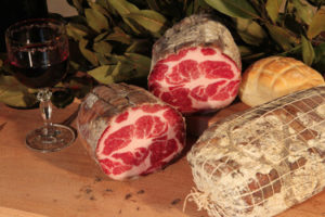 salumificio monte isola _ coppa